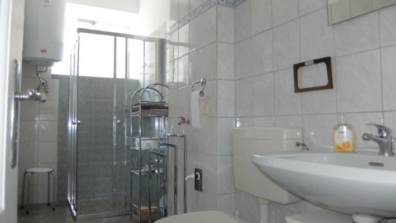 Village Appartements Вайдхофен-ан-дер-Тайя Экстерьер фото