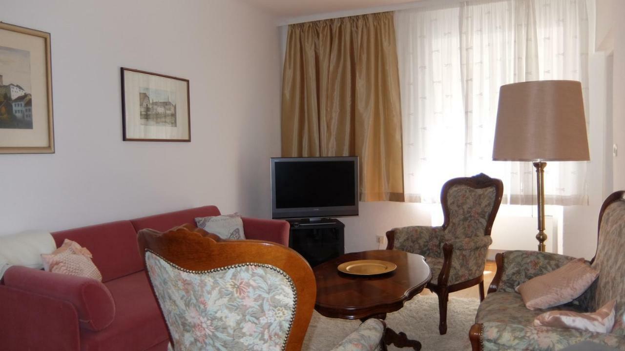 Village Appartements Вайдхофен-ан-дер-Тайя Экстерьер фото